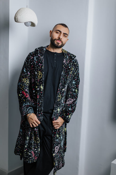 Snuggs Blanket Robe Black Space